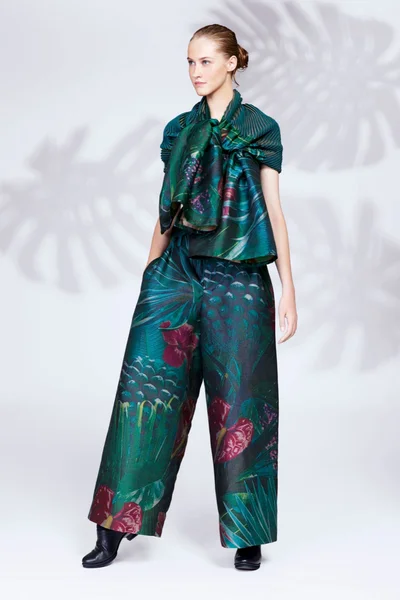 Look 23